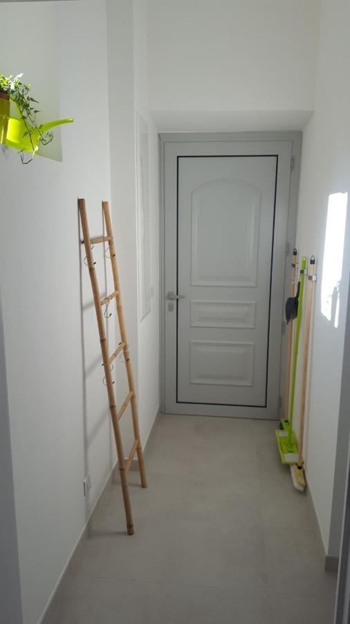 Superbe 2 Pieces Neuf A 100M De La Plage Menton Bagian luar foto